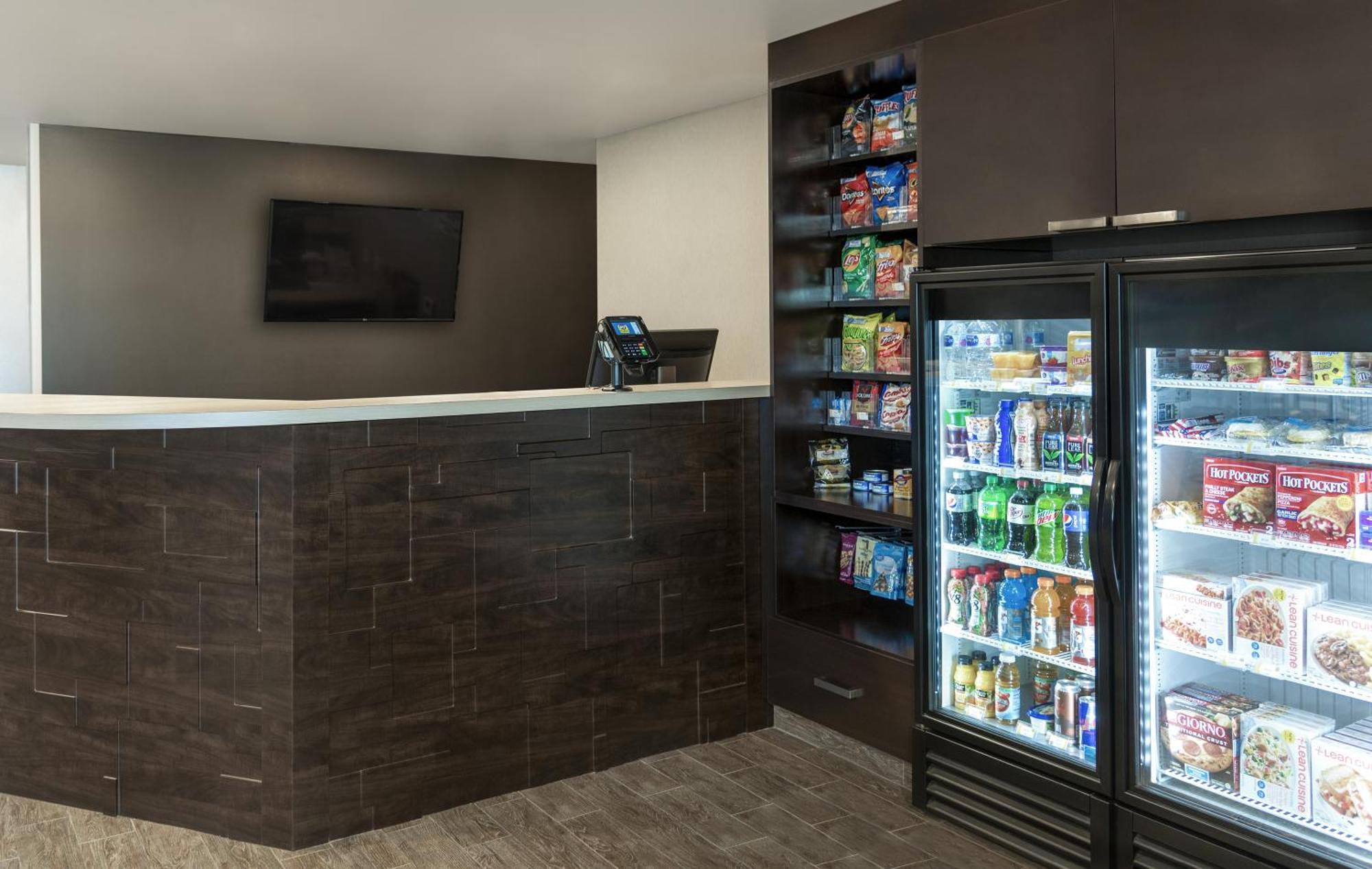 My Place Hotel-Altoona/Des Moines, Ia Экстерьер фото