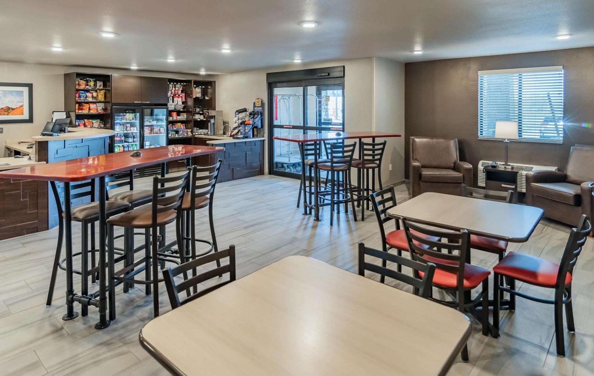 My Place Hotel-Altoona/Des Moines, Ia Экстерьер фото