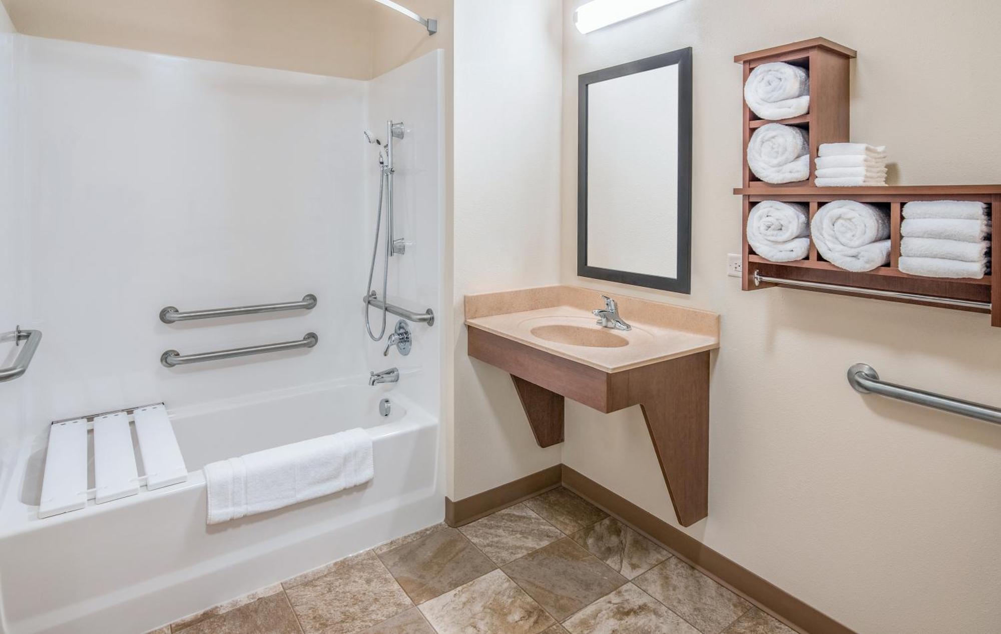 My Place Hotel-Altoona/Des Moines, Ia Экстерьер фото